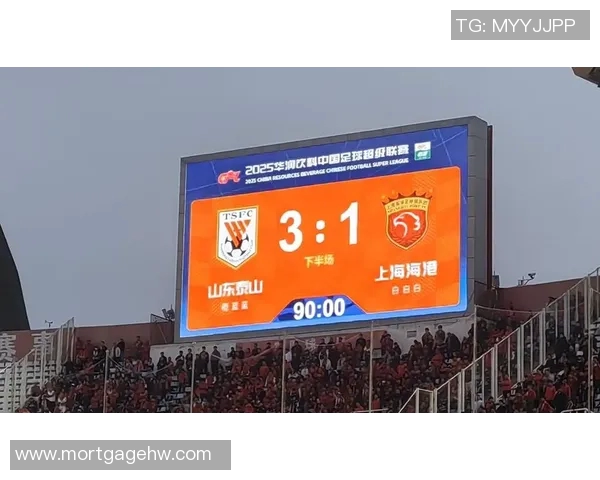 瓦科精彩补射助力山东泰山逆转胜利展现团队精神与顽强斗志