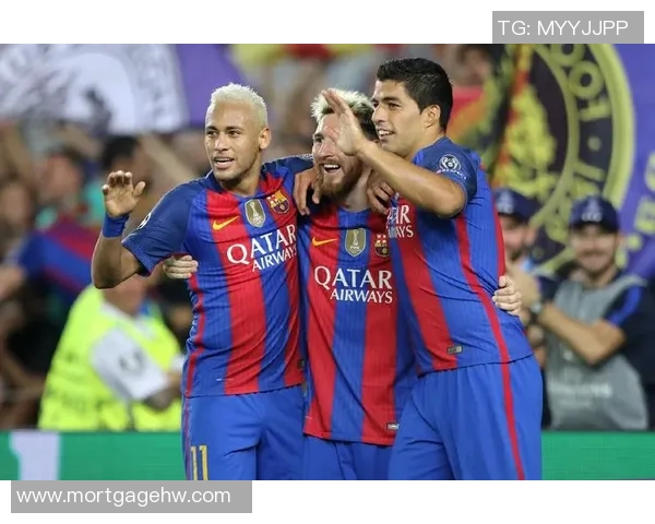 巴萨新援首秀后表现出色,被誉为下一个梅西 巴萨新援首秀后表现出色,被誉为下一个梅西