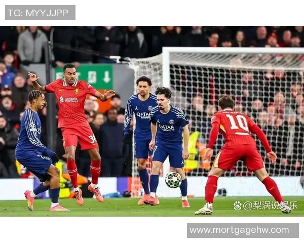 利物浦客场战胜拜仁晋级欧冠八强，梅西绝杀带领巴黎逆转成功晋级！
