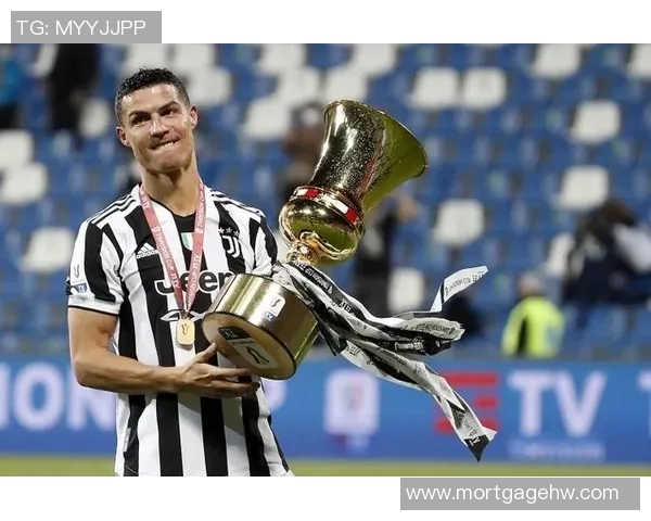 尤文图斯官方宣布：C罗留队继续效力，皇马回归成梦