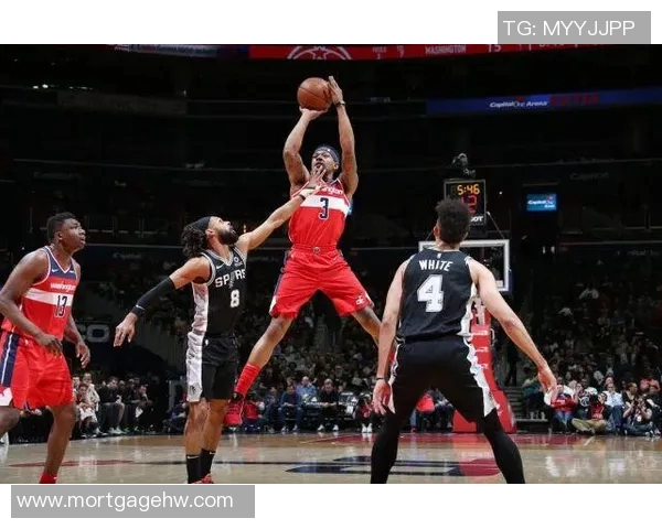 奇才后卫突破个人最佳表现刷新赛季最佳三分纪录